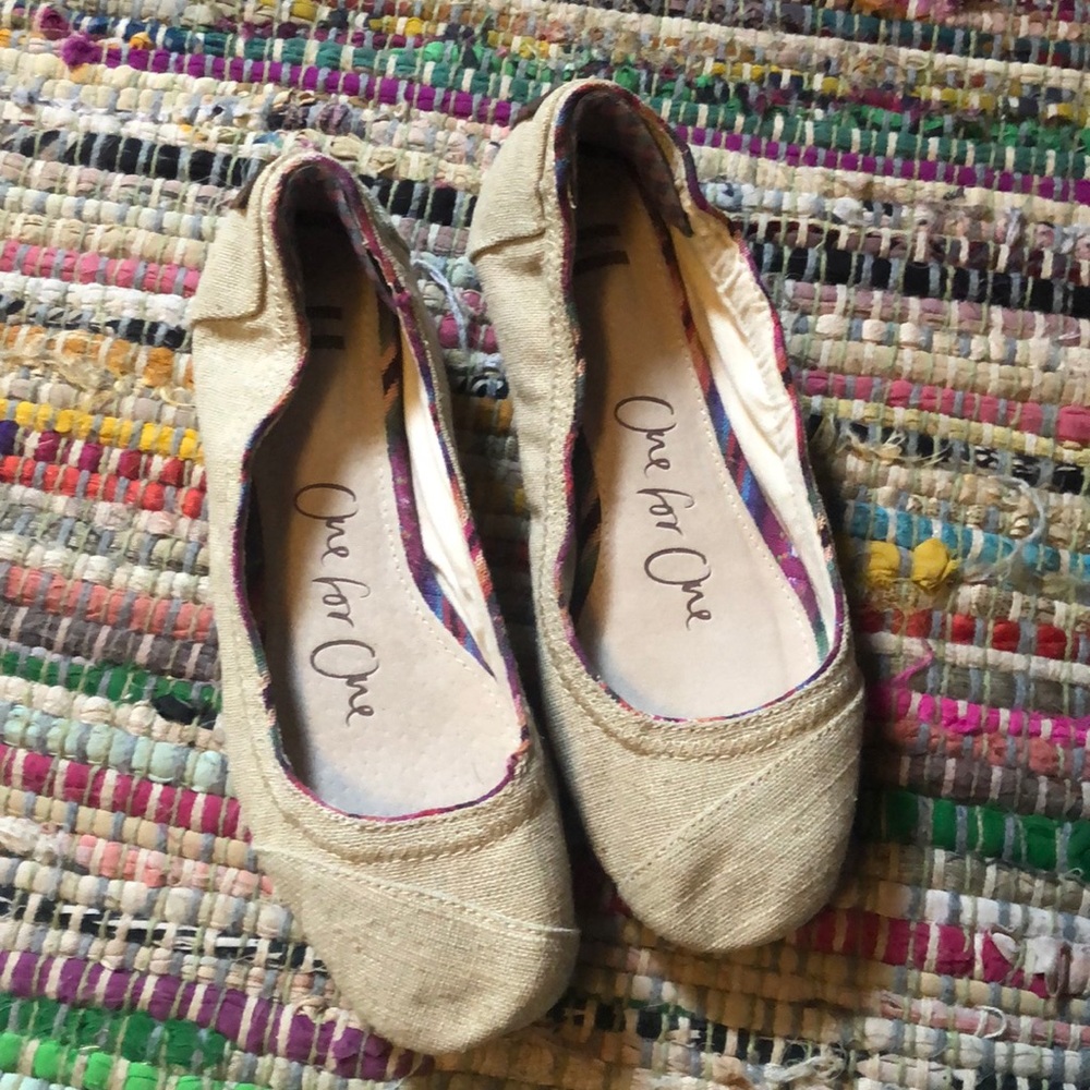 Toms shoes